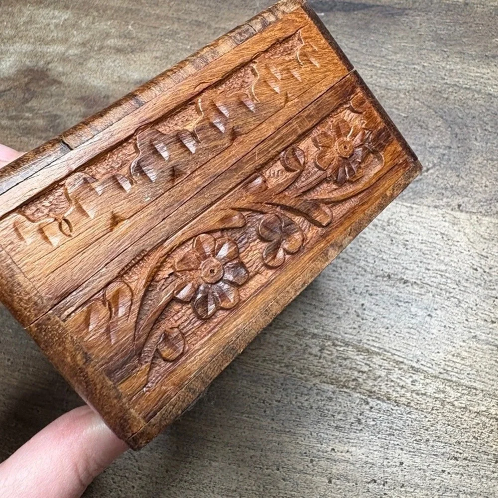 N/A hand carved